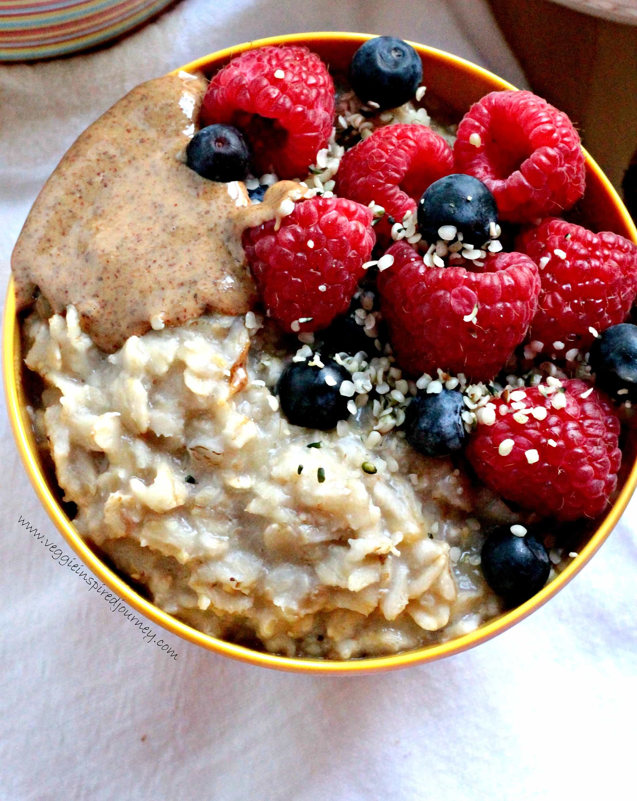 Easy, Sweet, Creamy, Customizable Healthy Oatmeal