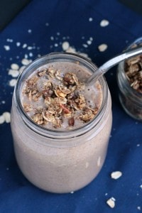 oatmeal smoothie topped with granola