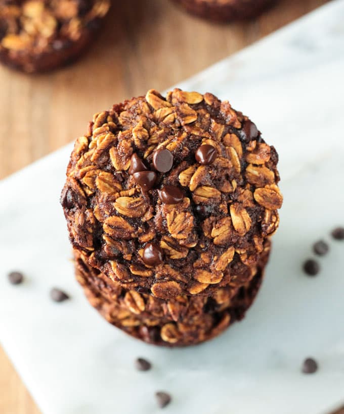 Gingerbread Chocolate Chip Baked Oatmeal Bites