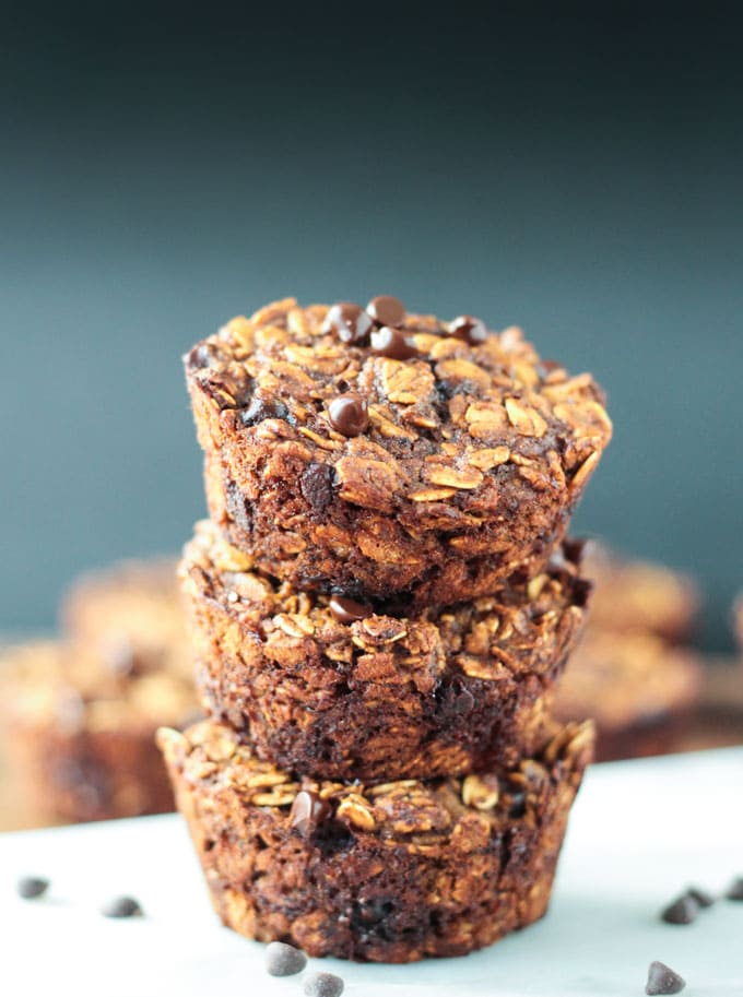 Gingerbread Chocolate Chip Baked Oatmeal Bites