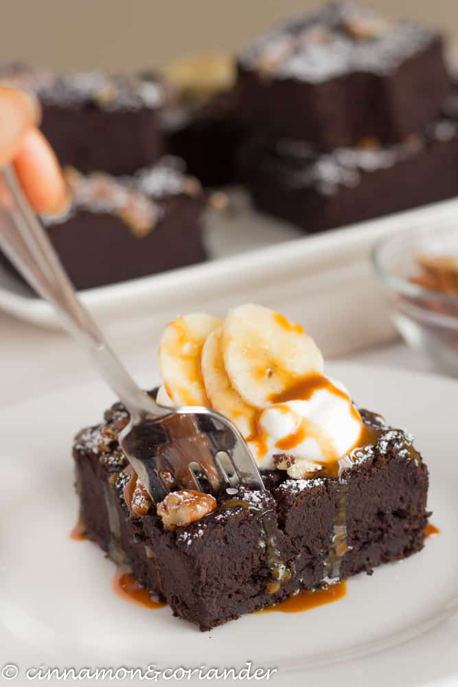 black beans brownies with banana slices and ice cream