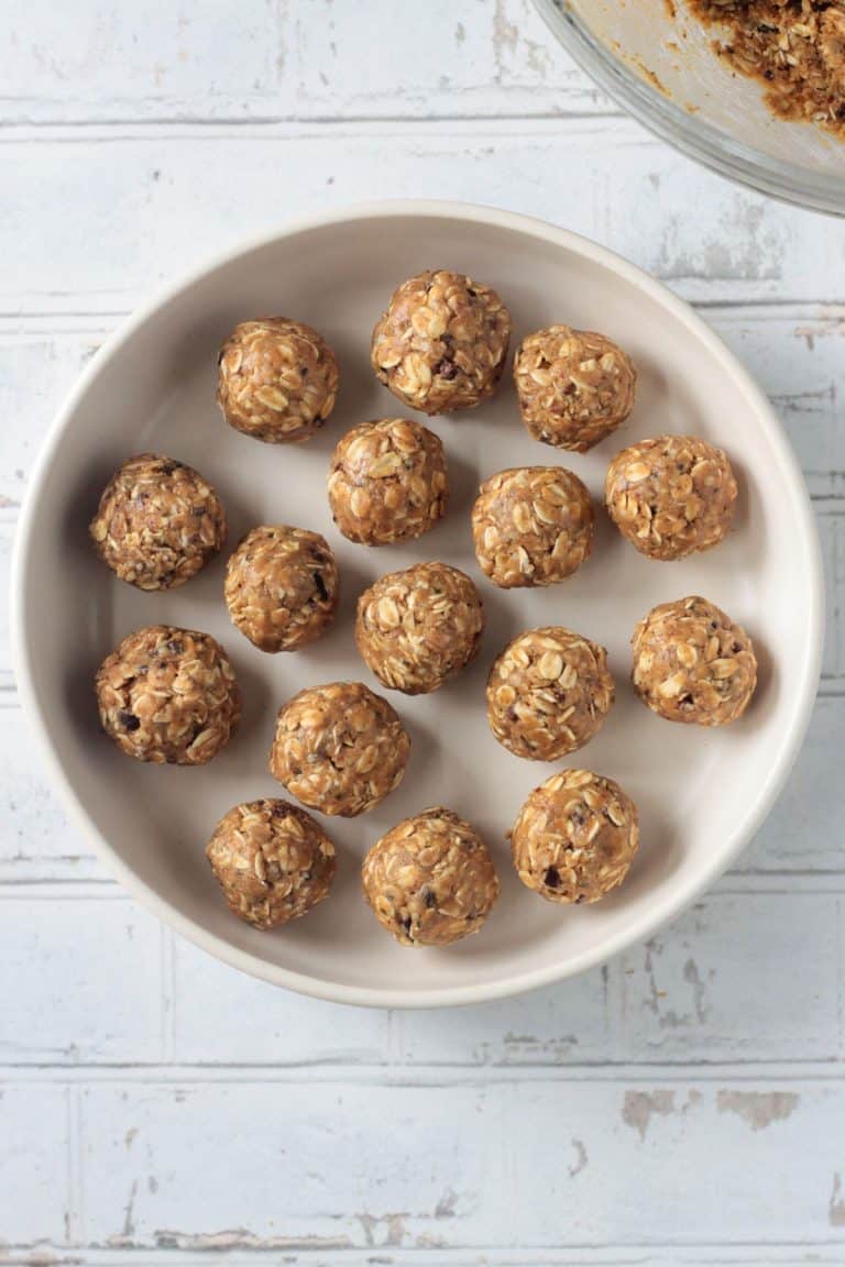 Oatmeal Peanut Butter Balls (No Bake!) Veggie Inspired