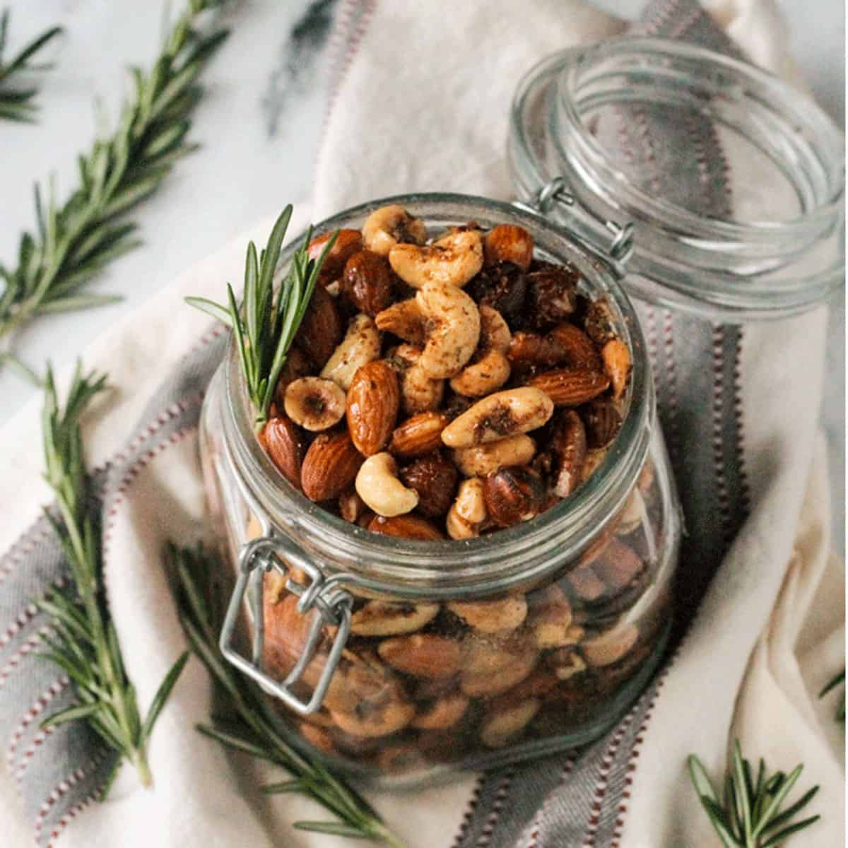 Spiced Rosemary Roasted Nuts (Oil-Free!) ~ Veggie Inspired