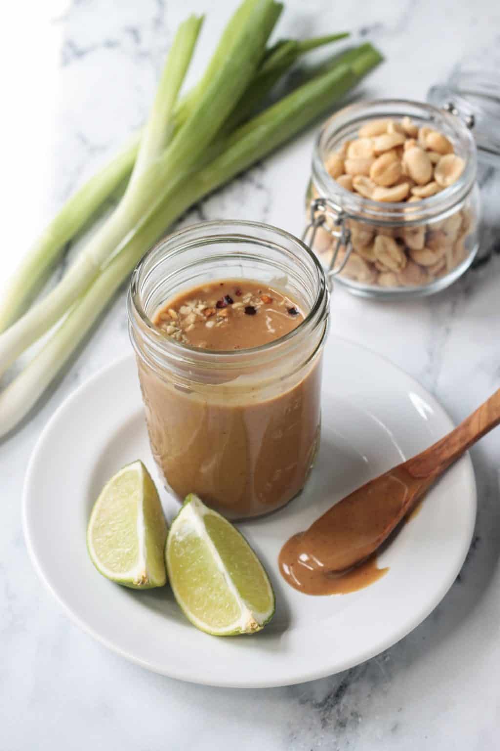 Quick and Easy Peanut Sauce (5 Minute Recipe!) Veggie Inspired