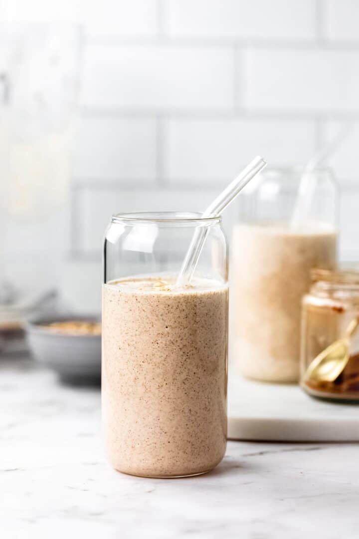 Oat Milk Gingerbread Smoothie Veggie Inspired